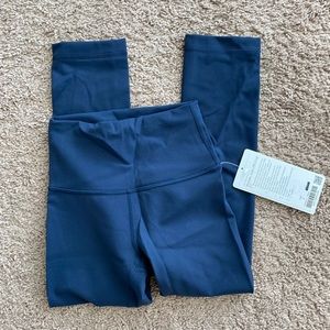 NWT Lululemon Wunder Under Train HR Crop 21”